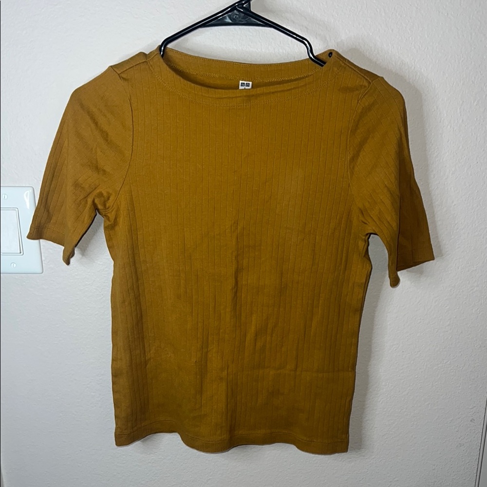 UNIQLO Women's Mustard Top